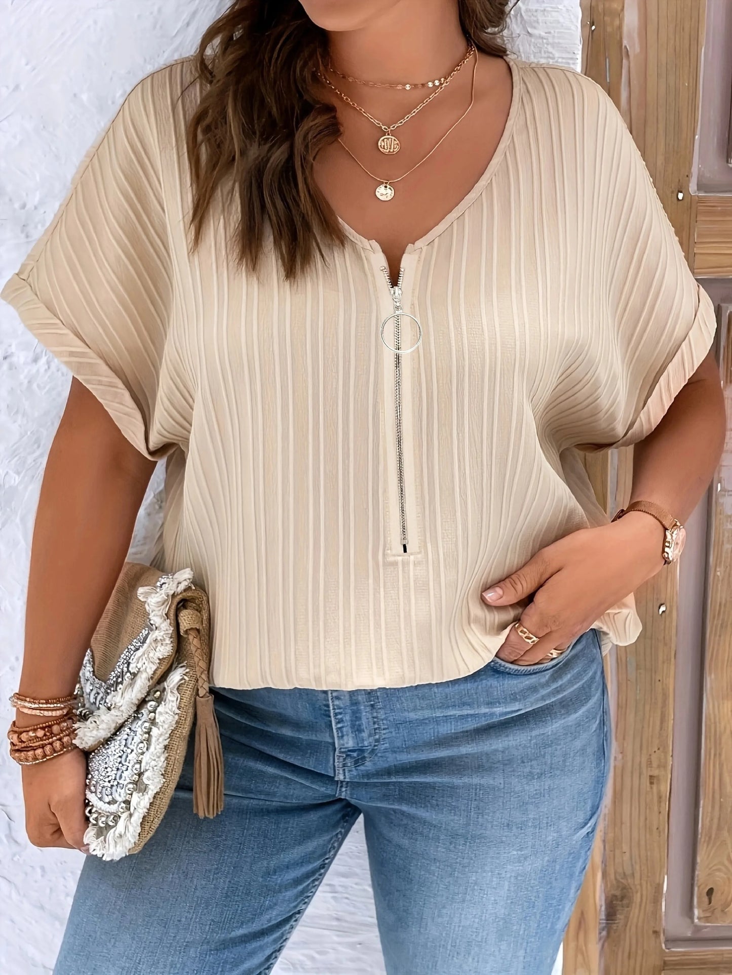Plus Size 1XL-8XL Summer Women's Simple Solid Color T-shirt Tops Ladies Fashionable V-neck Short Sleeved Zippered T-shirt
