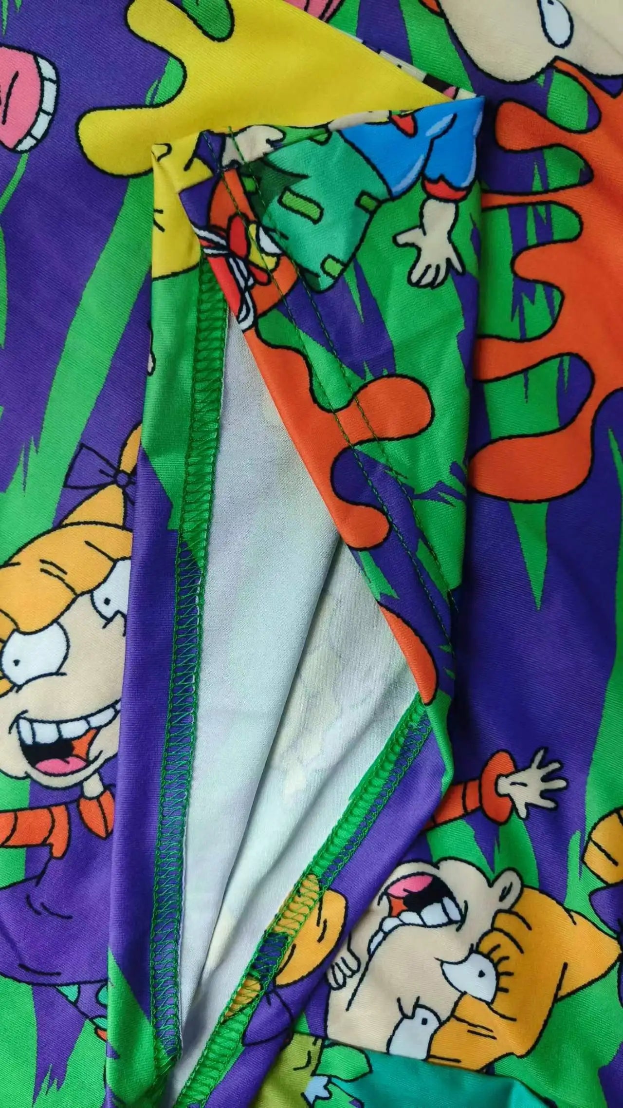 Plus Size Cartoon Print Slip Romper, Casual Ruched Crew Neck Sleeveless Pockets Romper, Women's Plus Size Clothing